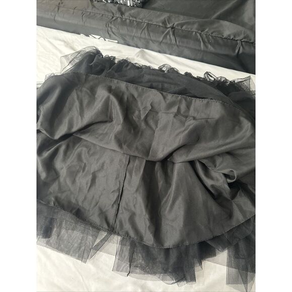 NWT $299 Betsy & Adam [ 8‎ ] V Neck A Line Tiered Ruffle Tulle Gown Black - Picture 6 of 14